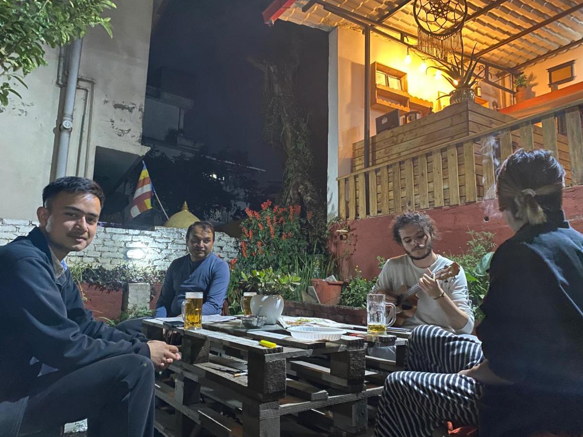 Birds Nest Hostel Катманду Экстерьер фото