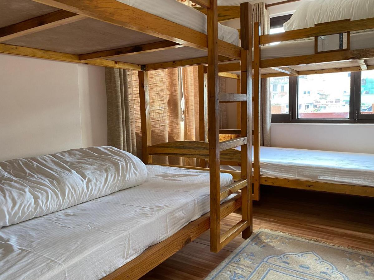 Birds Nest Hostel Катманду Экстерьер фото