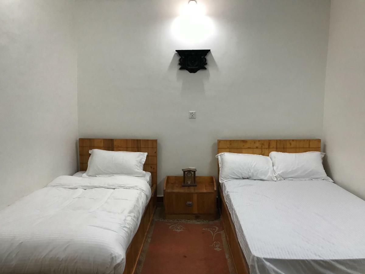 Birds Nest Hostel Катманду Экстерьер фото