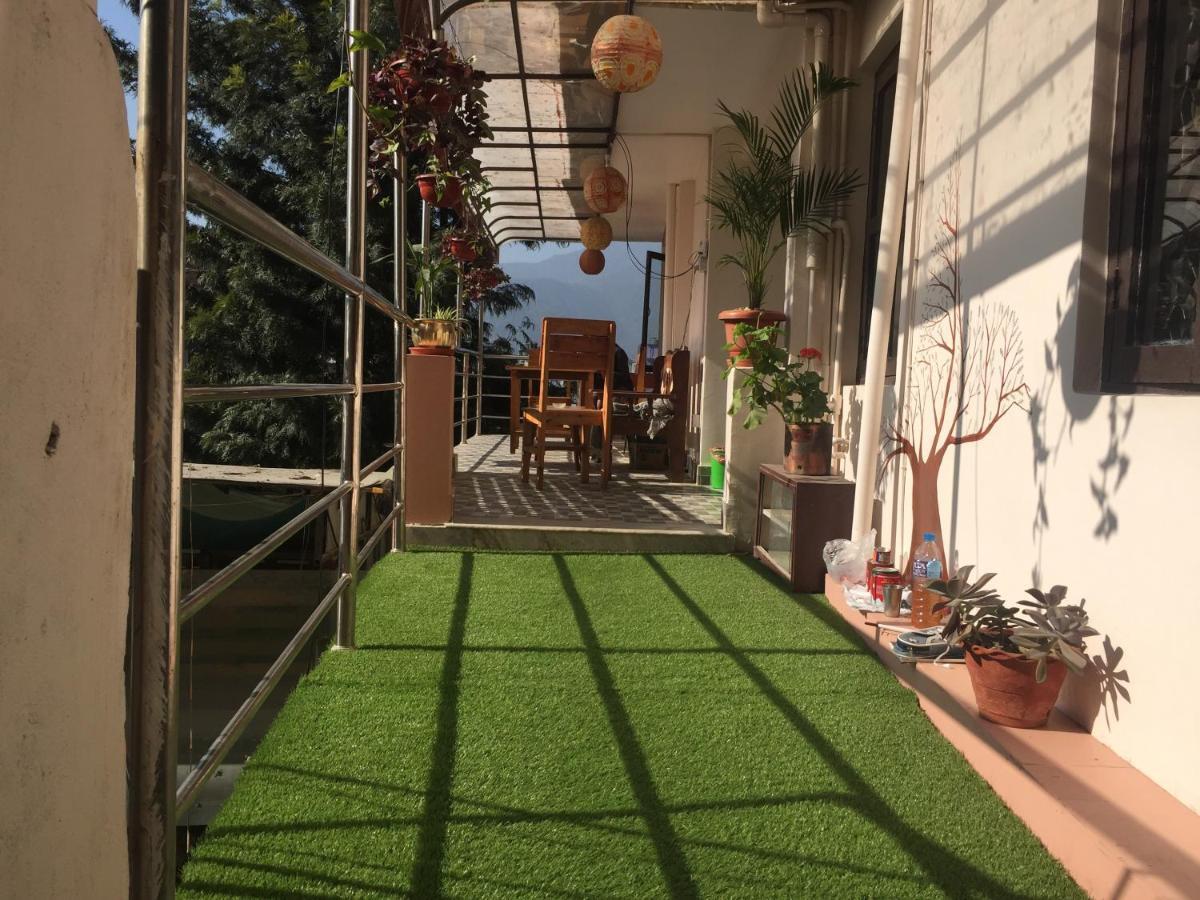 Birds Nest Hostel Катманду Экстерьер фото
