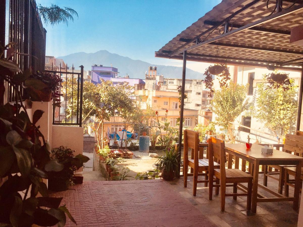 Birds Nest Hostel Катманду Экстерьер фото