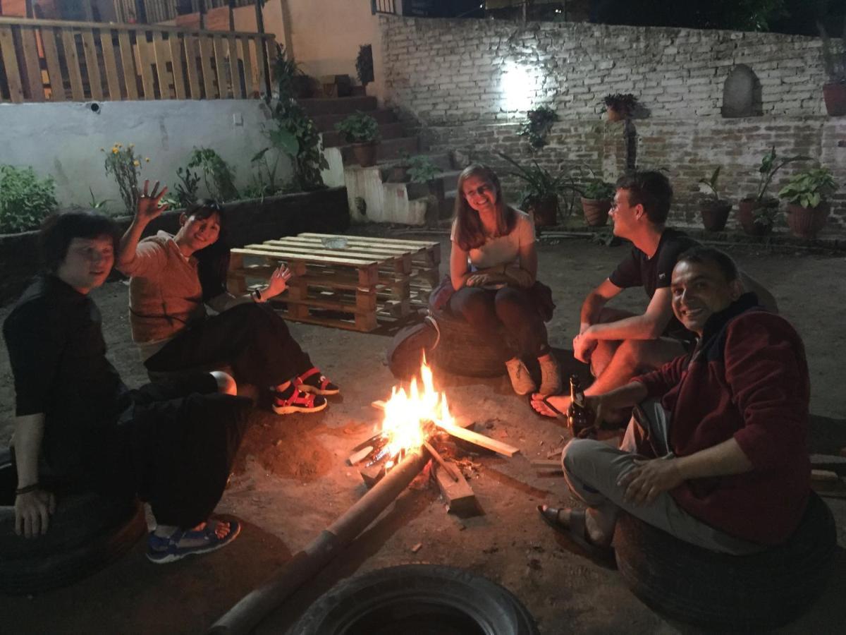 Birds Nest Hostel Катманду Экстерьер фото